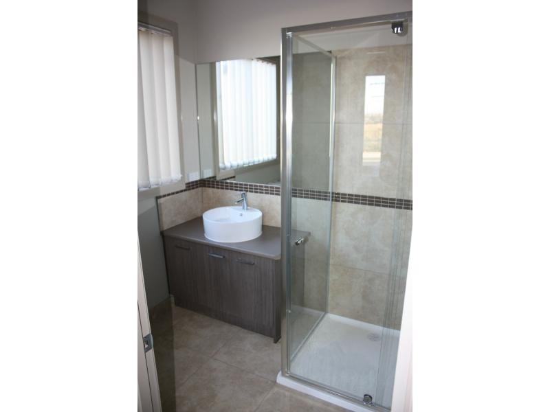 80 Majestic Drive, Officer VIC 3809