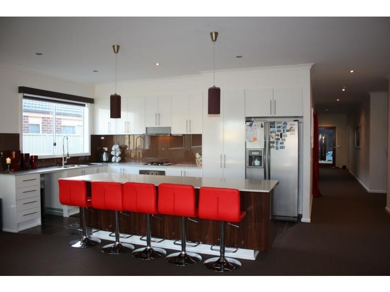 110 Blue Horizons Way, Pakenham VIC 3810