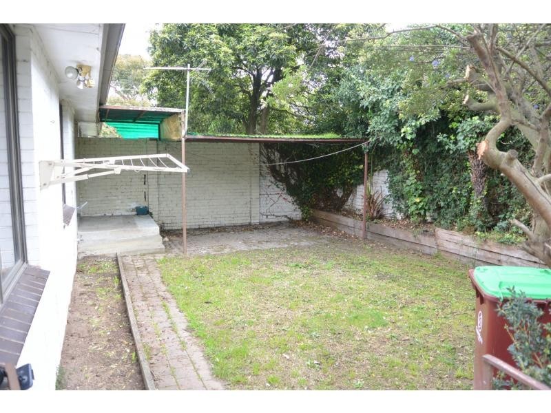 1 McLaughlan Avenue, Eumemmerring VIC 3177