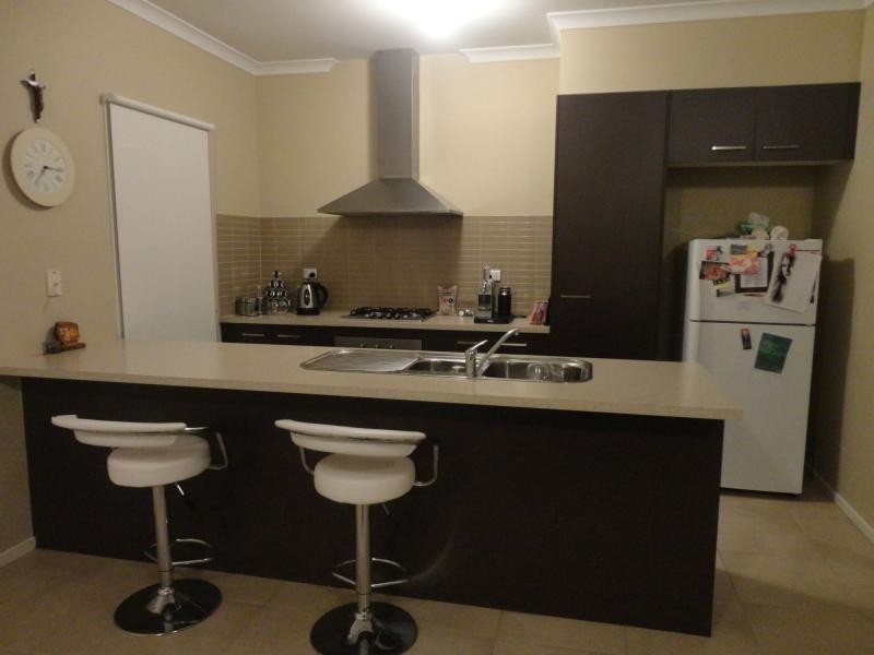 8 Bernhardt Drive, Epping VIC 3076