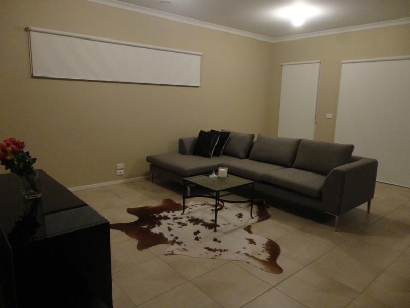 8 Bernhardt Drive, Epping VIC 3076