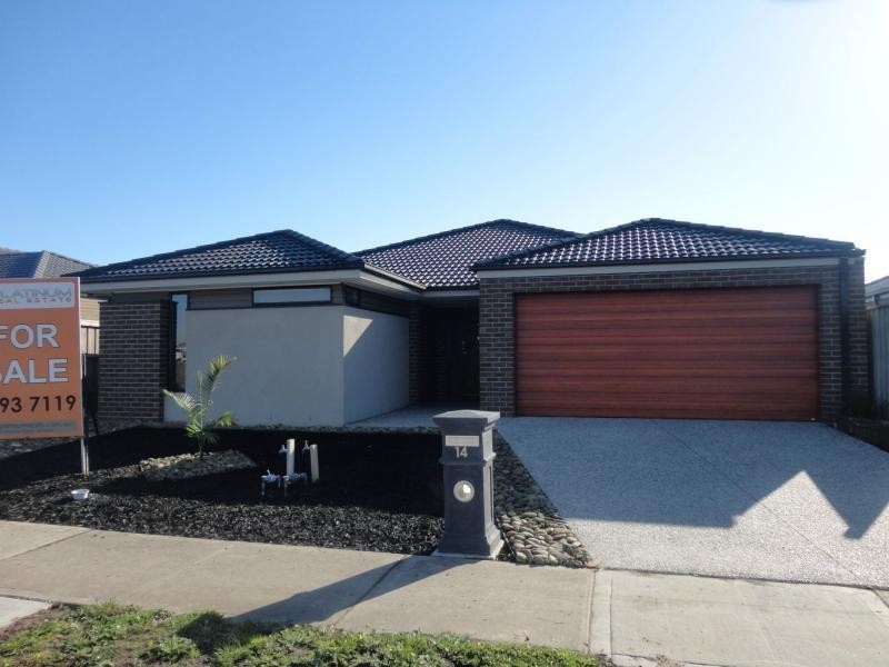 14 Bluemist Circuit, Lyndhurst VIC 3975