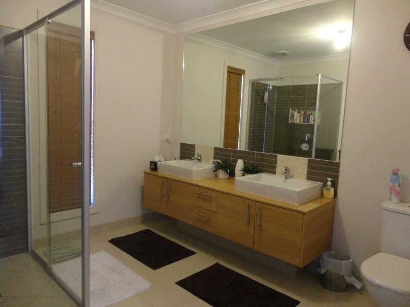 14 Bluemist Circuit, Lyndhurst VIC 3975