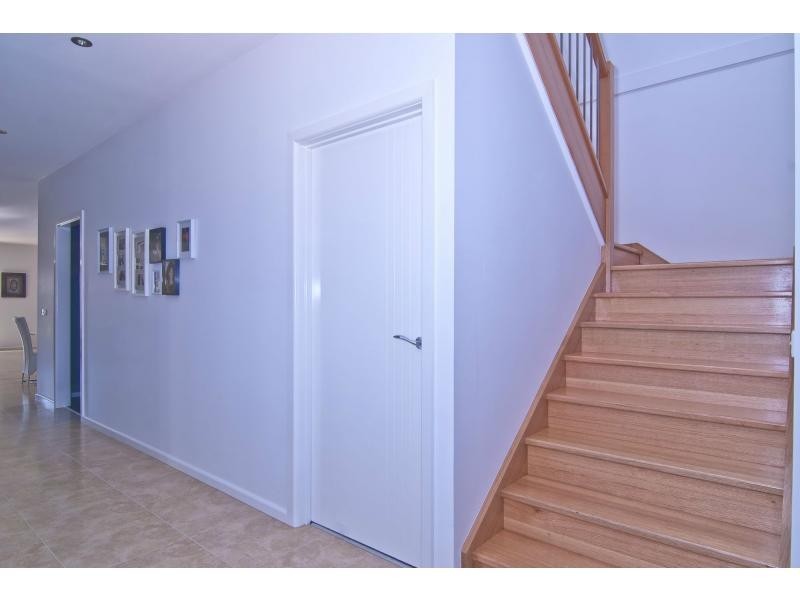 4 Sun Orchid Drive, Pakenham VIC 3810