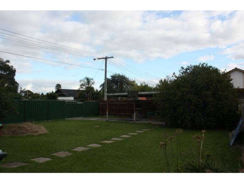 1 Prunus Grove, Doveton VIC 3177