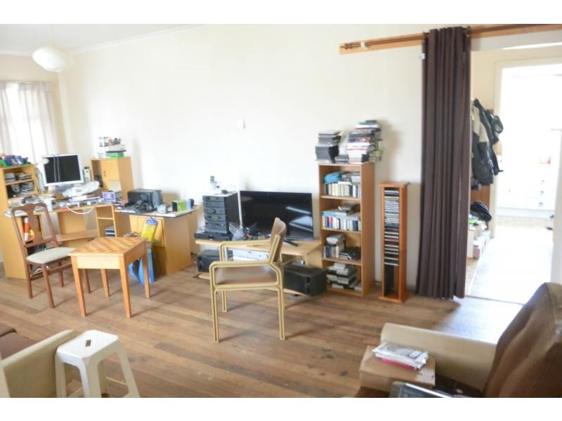 3 Laburnum Grove, Doveton VIC 3177