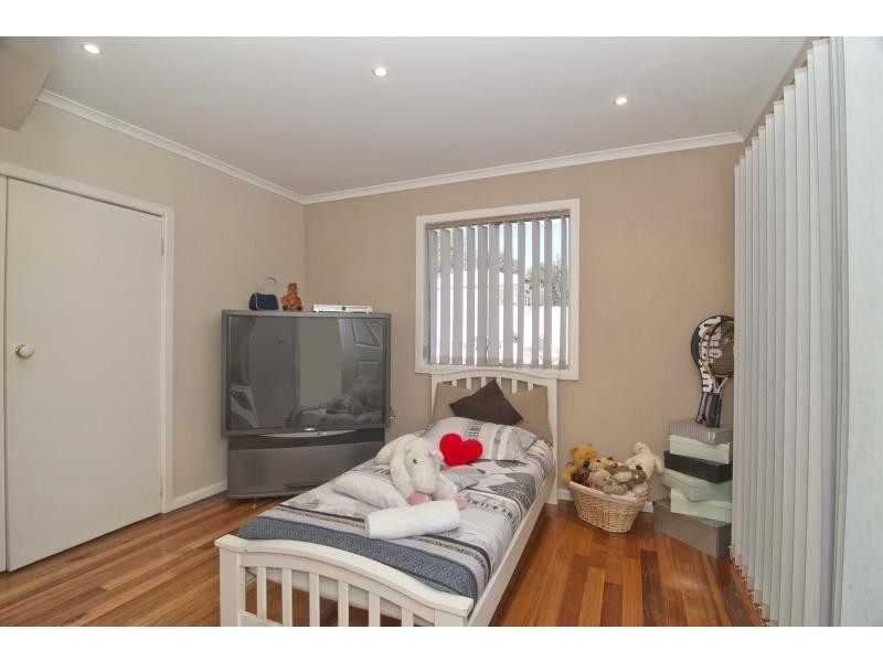 31 Sunline Avenue, Noble Park North VIC 3174