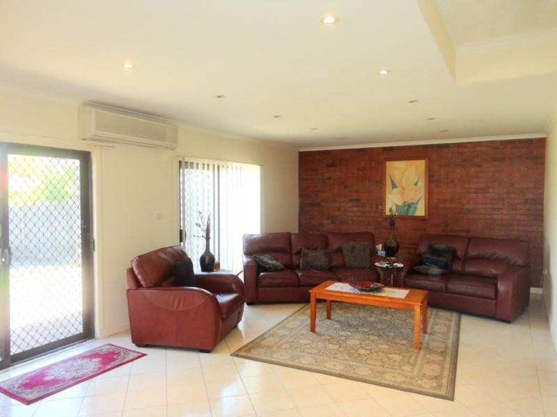 120 Mcfees Road, Dandenong North VIC 3175