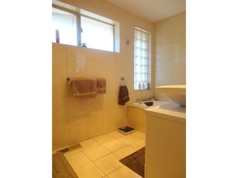 120 Mcfees Road, Dandenong North VIC 3175