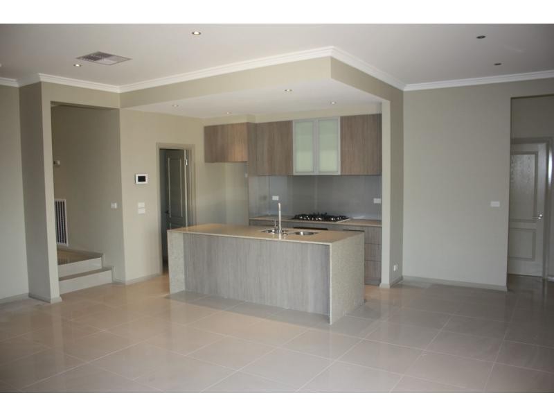 3. Lansell Avenue, Grandvue, Officer VIC 3809