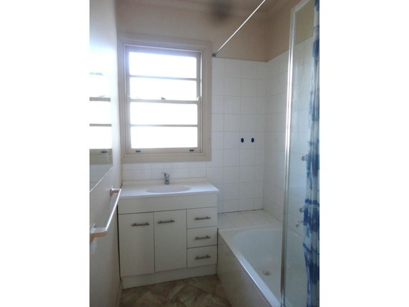 17 Paperbark Street, Doveton VIC 3177