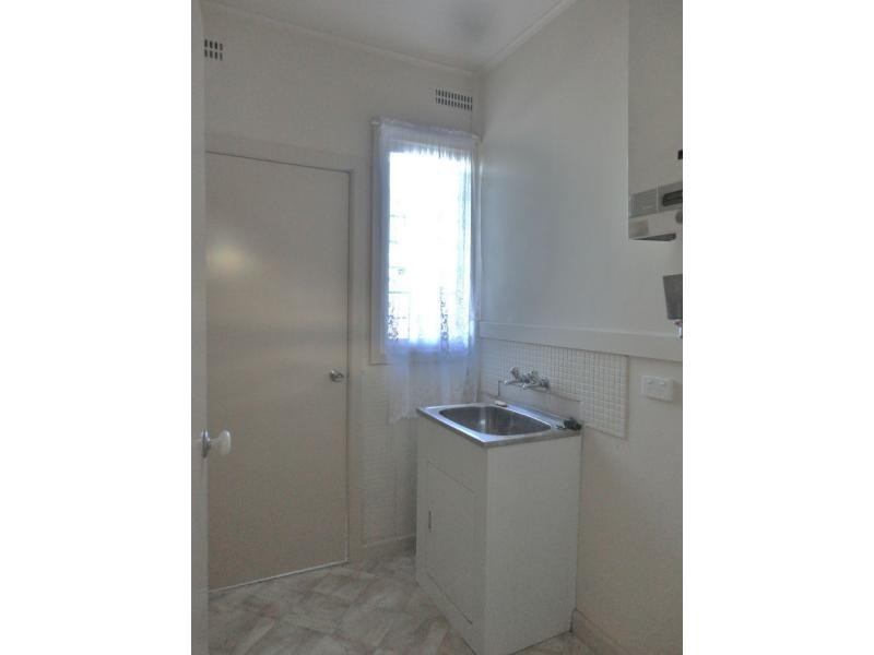 17 Paperbark Street, Doveton VIC 3177