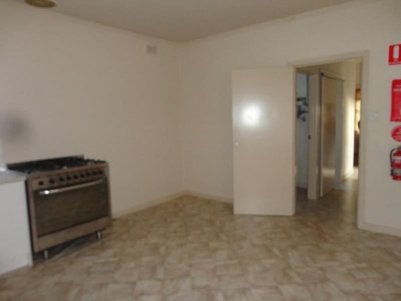 17 Paperbark Street, Doveton VIC 3177