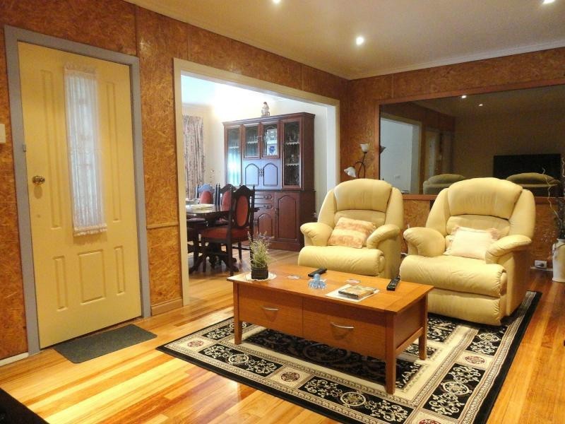 4 Blossom Drive, Doveton VIC 3177