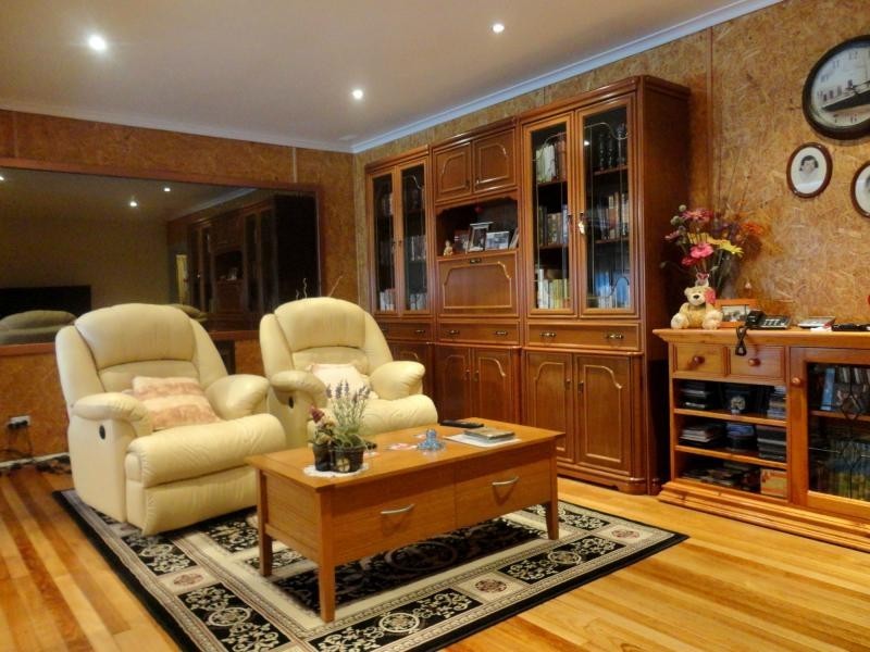 4 Blossom Drive, Doveton VIC 3177