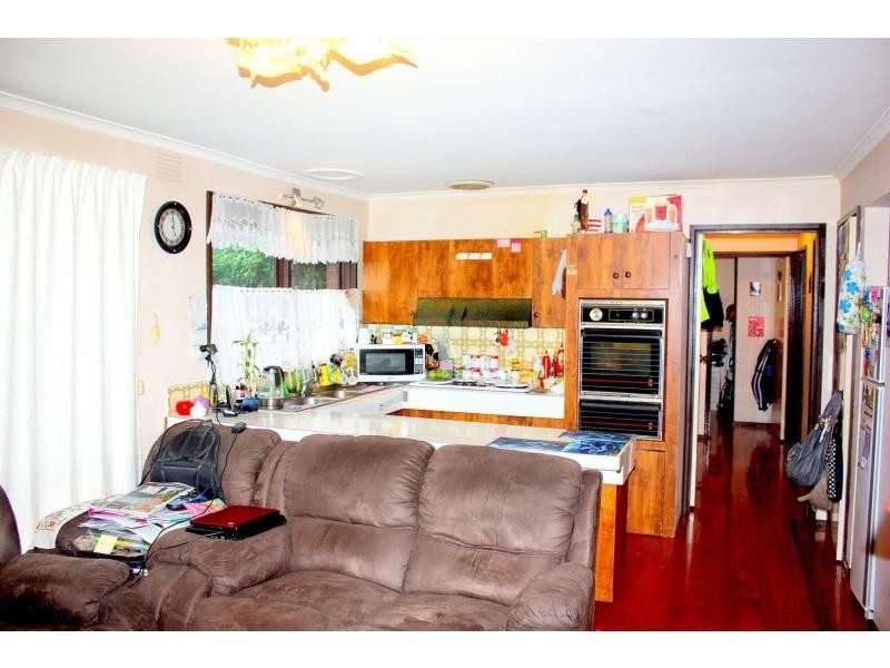 5 Gumbuya Close, Eumemmerring VIC 3177