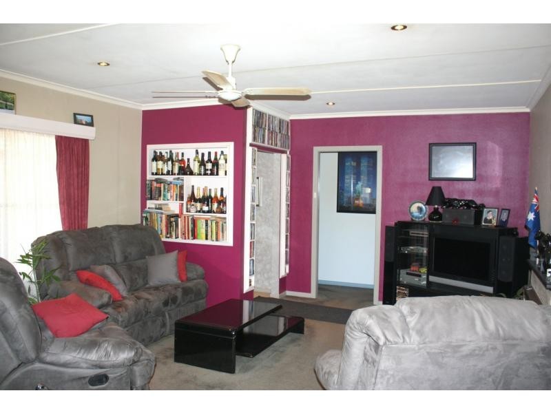 154 Power Road, Doveton VIC 3177