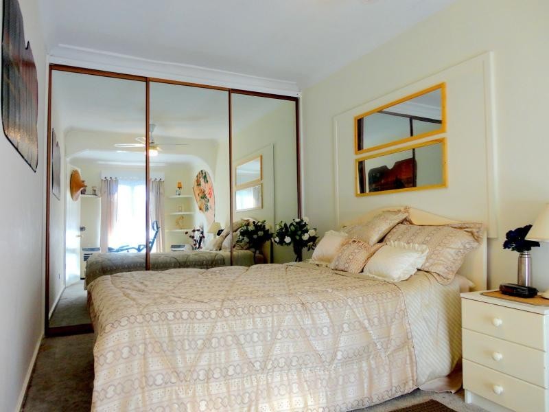 24 Kanooka Grove, Doveton VIC 3177