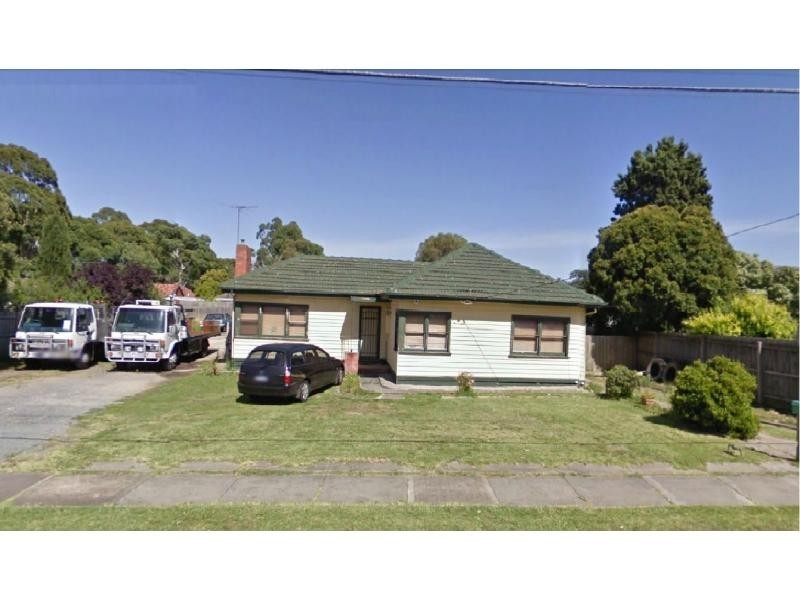 4 Olive Road, Eumemmerring VIC 3177