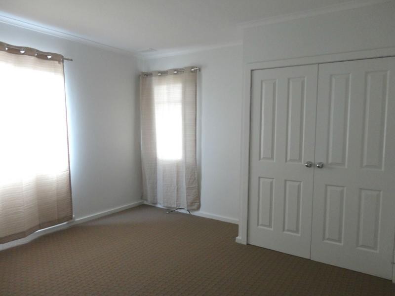 20 Lillypilly Avenue, Doveton VIC 3177