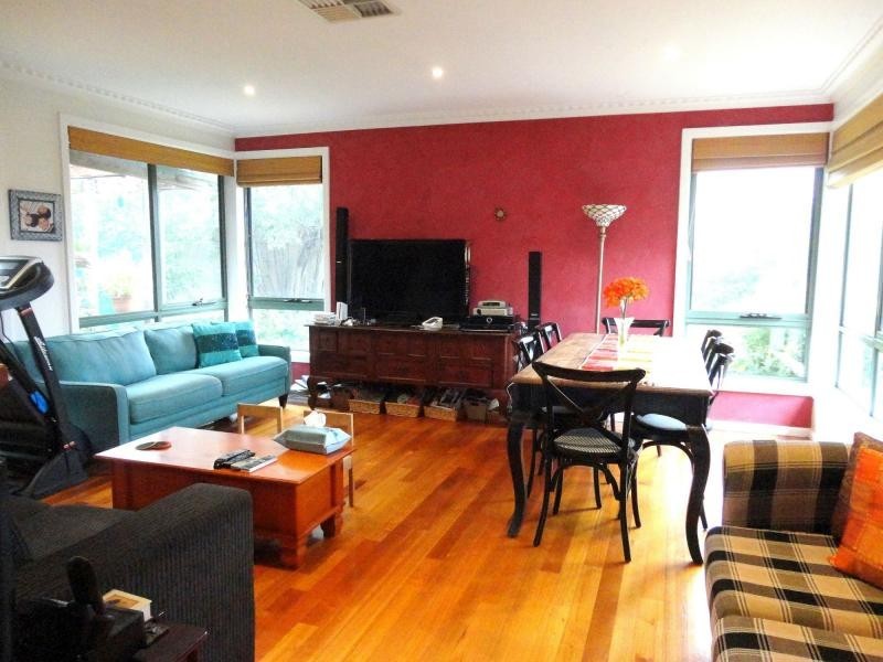 14 Ferguson Court, Eumemmerring VIC 3177