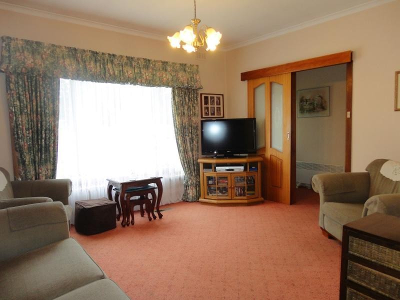 16 Rebecca Street, Doveton VIC 3177