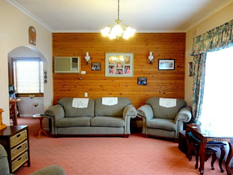 16 Rebecca Street, Doveton VIC 3177