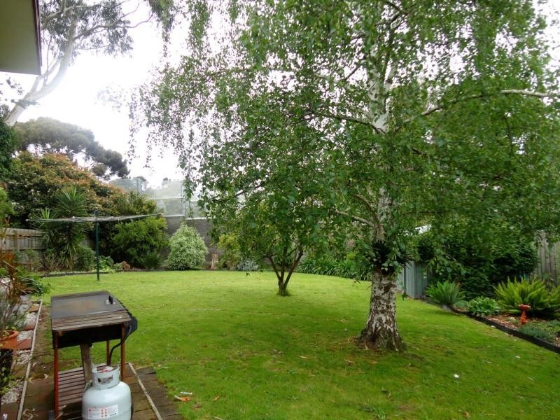 16 Rebecca Street, Doveton VIC 3177