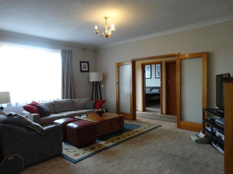 25 Albert Road, Hallam VIC 3803