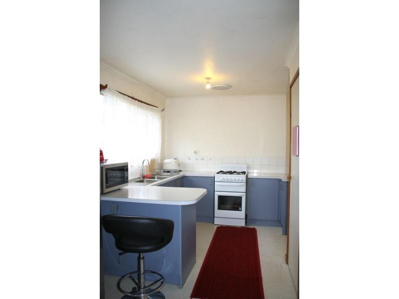 32 Leigh Court, Doveton VIC 3177