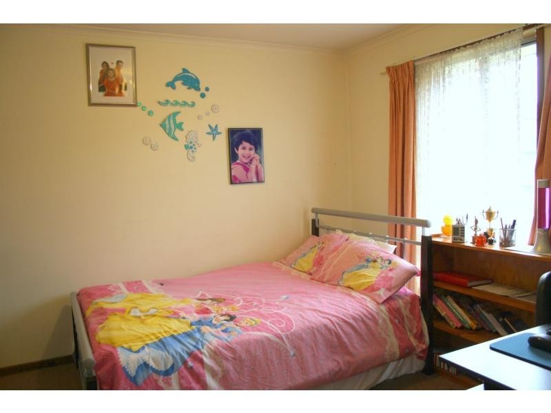 32 Leigh Court, Doveton VIC 3177