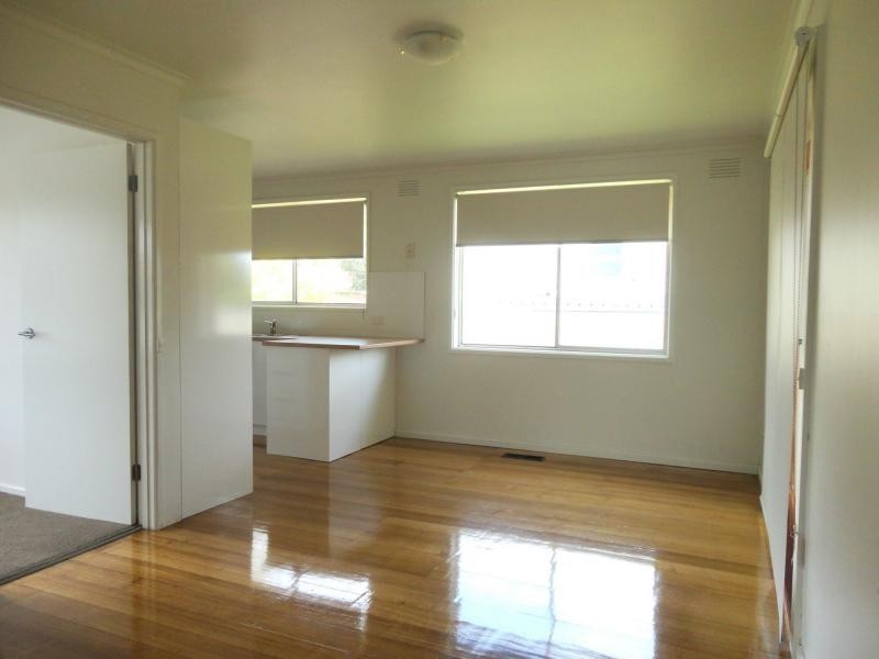 4 Essex Park Drive, Endeavour Hills VIC 3802