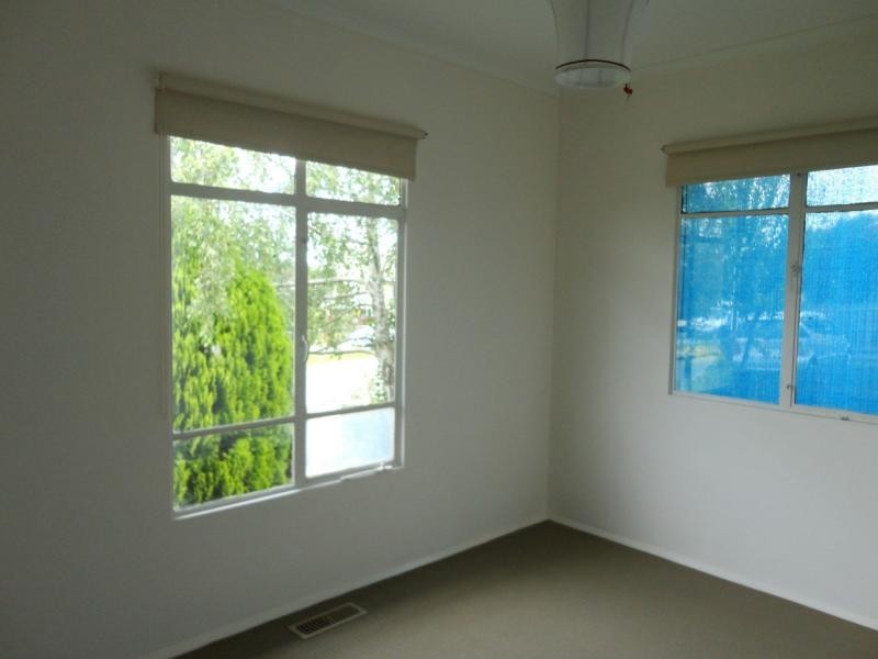 1/16 Sheoak Street, Doveton VIC 3177