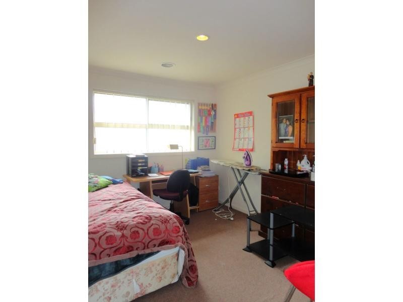 33/4 Paydon Way, Hampton Park VIC 3976