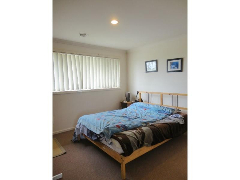 33/4 Paydon Way, Hampton Park VIC 3976