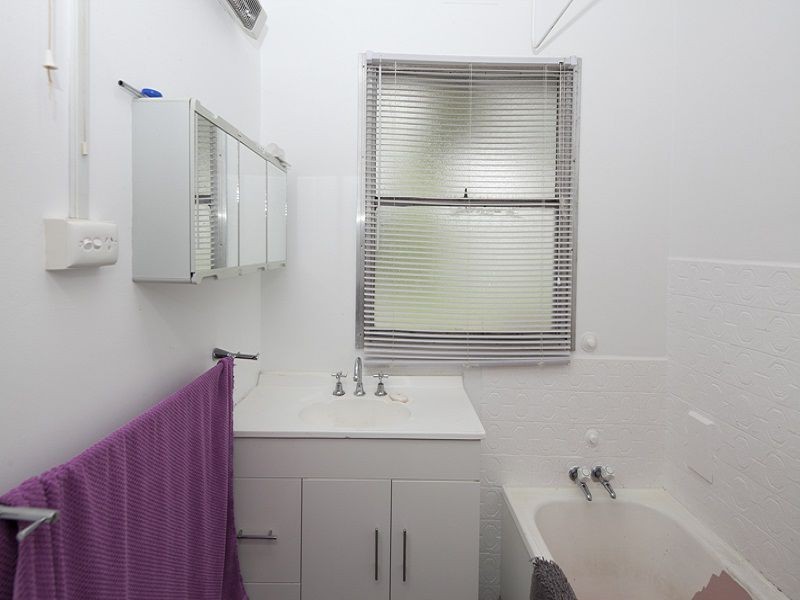 30 Chestnut Road, Doveton VIC 3177