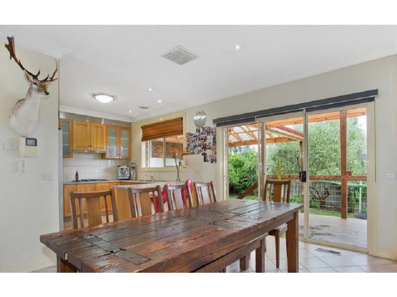 29 Rosemont Drive, Narre Warren VIC 3805