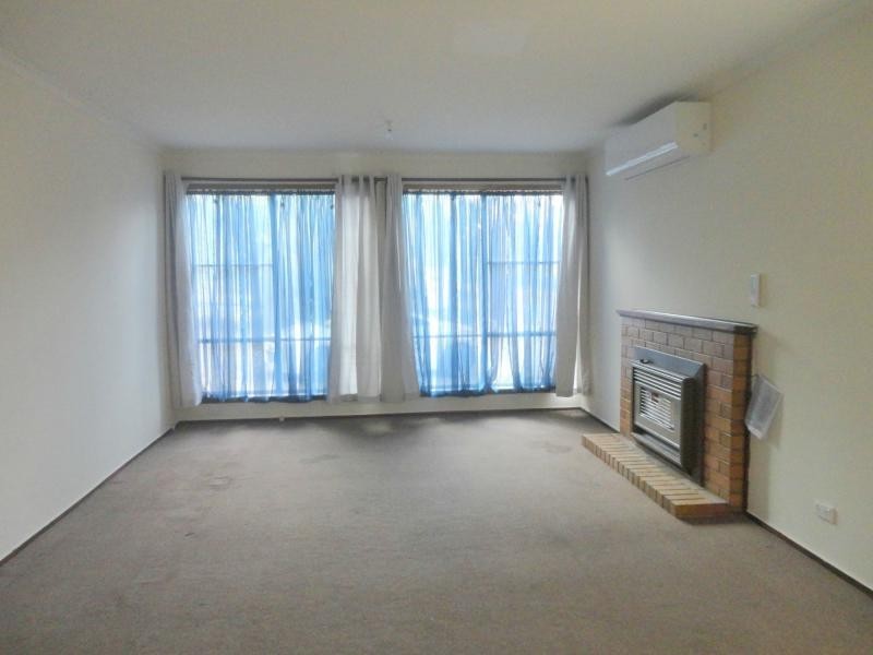 180 Power Road, Doveton VIC 3177