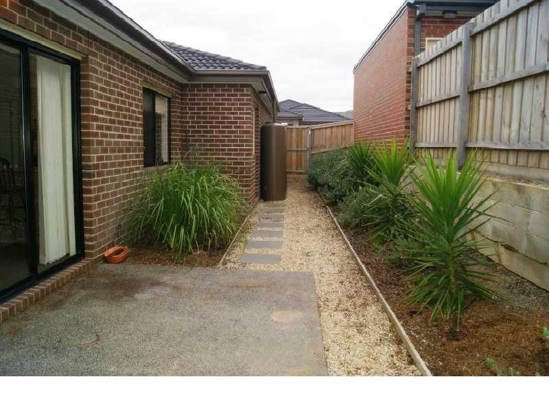 40/21 Kingfisher Drive, Doveton VIC 3177
