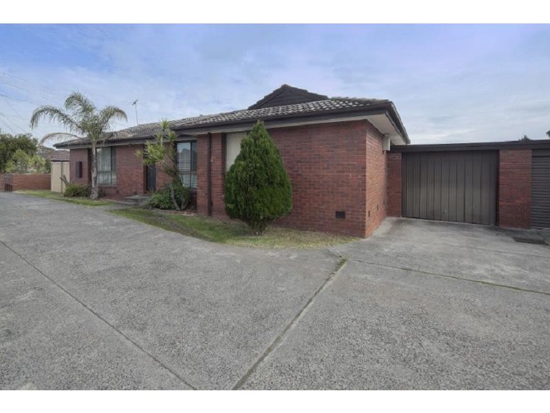 2/2 Butler Street, Eumemmerring VIC 3177