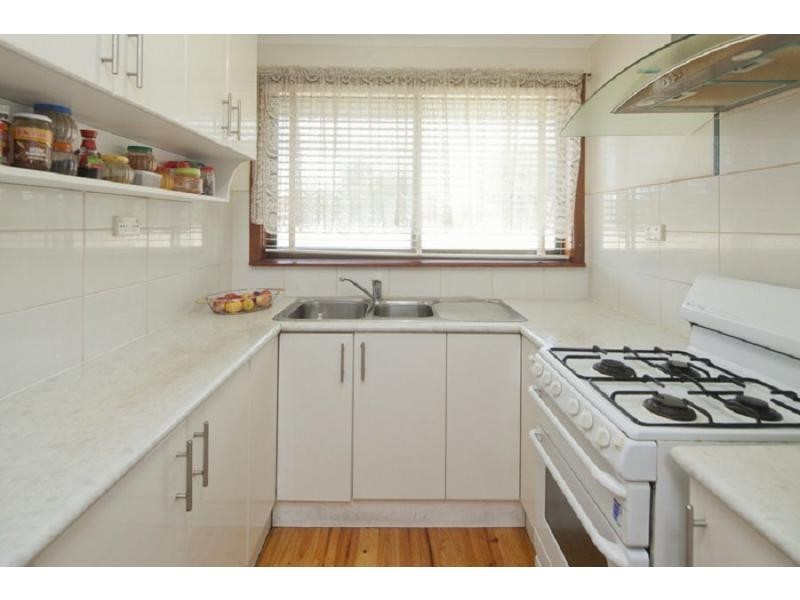 2/2 Butler Street, Eumemmerring VIC 3177