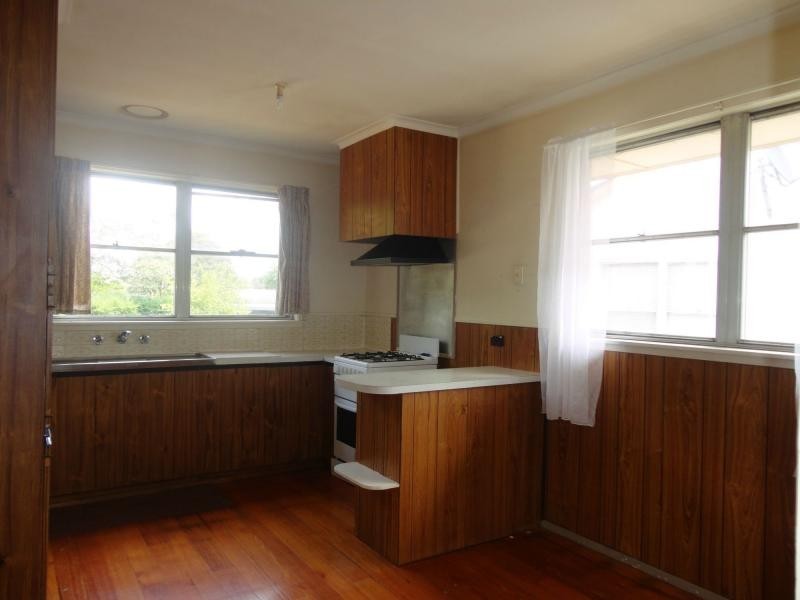 64 Forest Drive, Frankston North VIC 3200