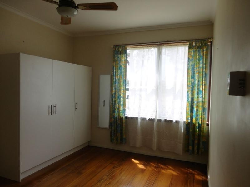 64 Forest Drive, Frankston North VIC 3200