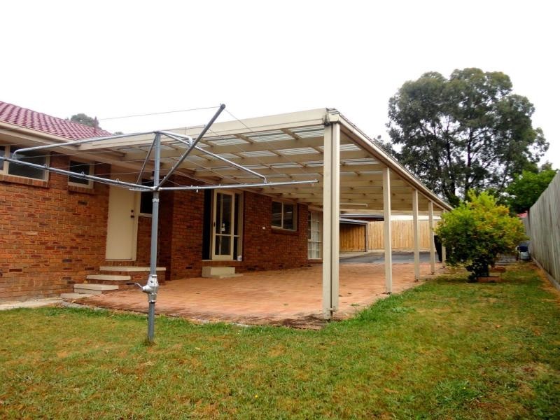 16 Marjoram Close, Hallam VIC 3803
