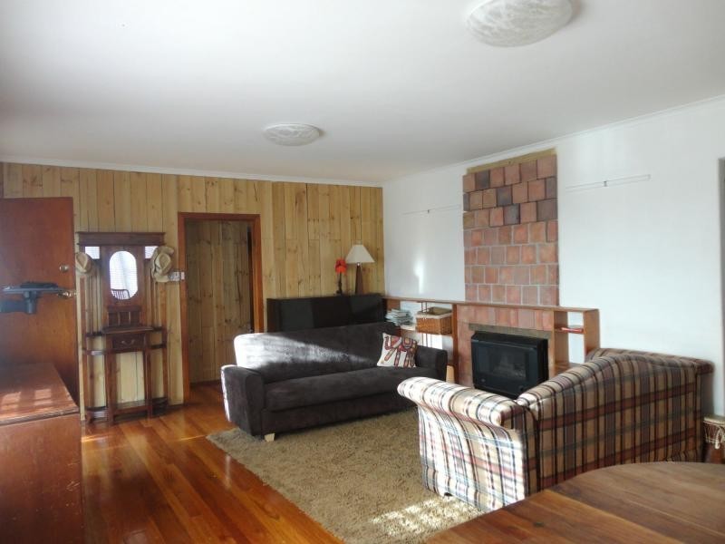 30 Chestnut Road, Doveton VIC 3177