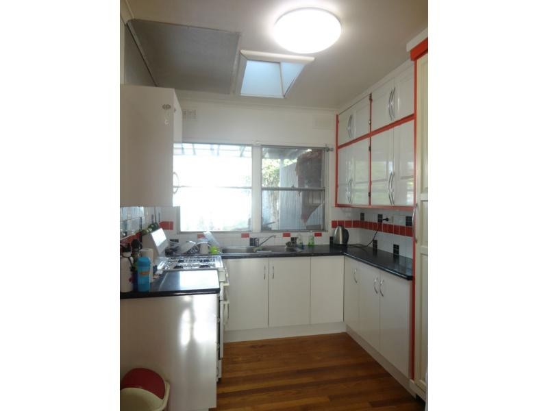 30 Chestnut Road, Doveton VIC 3177