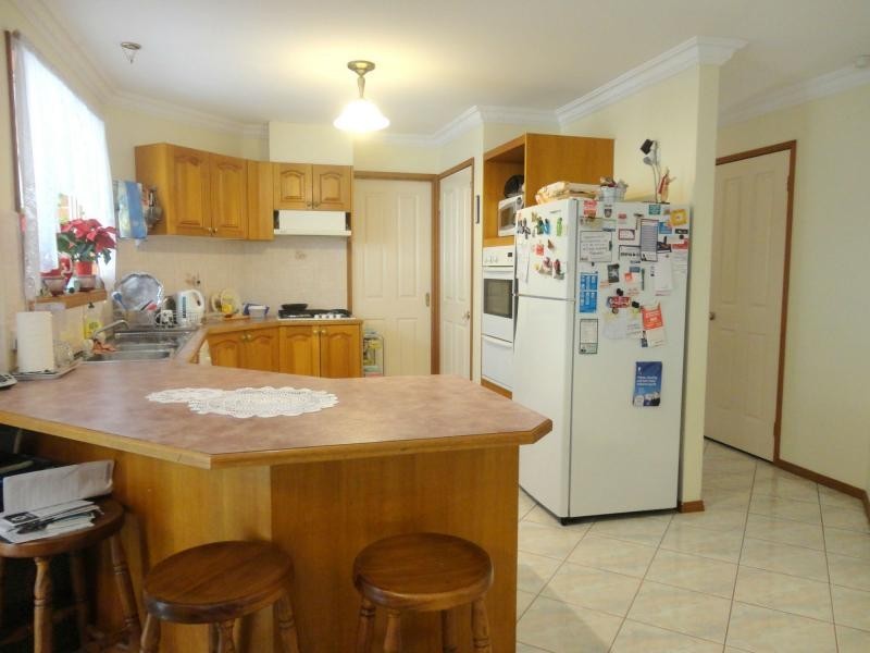 24 Botanical Grove, Doveton VIC 3177