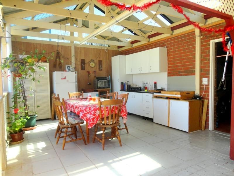 24 Botanical Grove, Doveton VIC 3177