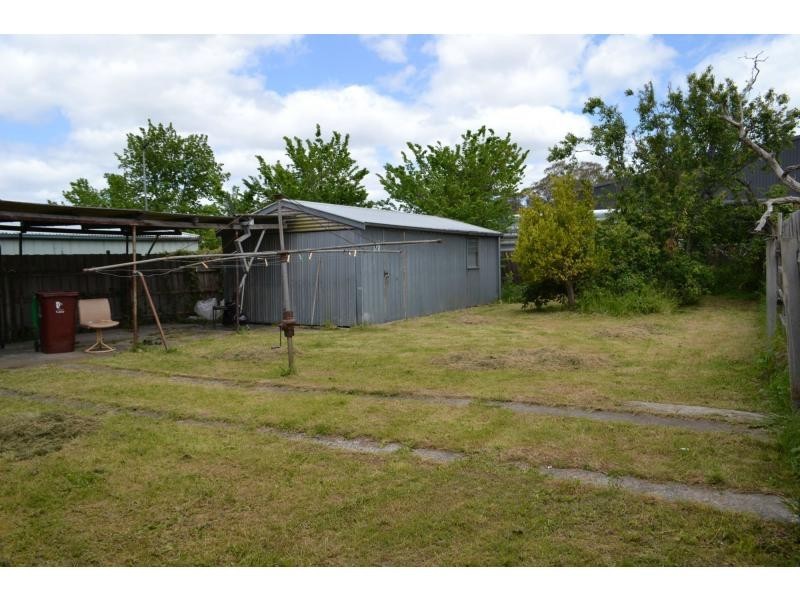 25 Wattle Drive, Doveton VIC 3177