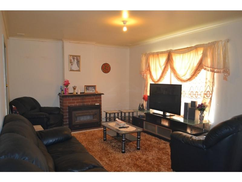 23 Wattle Drive, Doveton VIC 3177